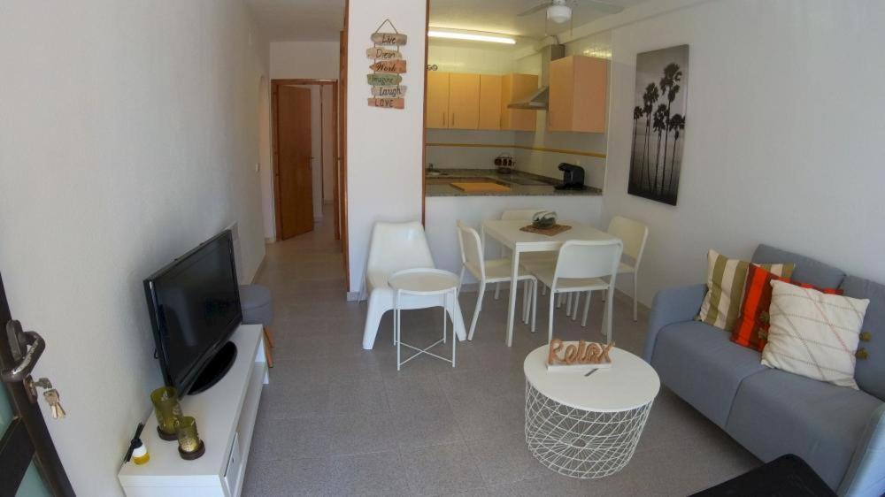 Encantador Apartamento Gaviotas Cerca De La Playa Apartment Calafat Luaran gambar