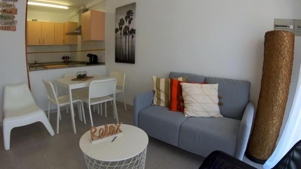 Encantador Apartamento Gaviotas Cerca De La Playa Apartment Calafat Luaran gambar